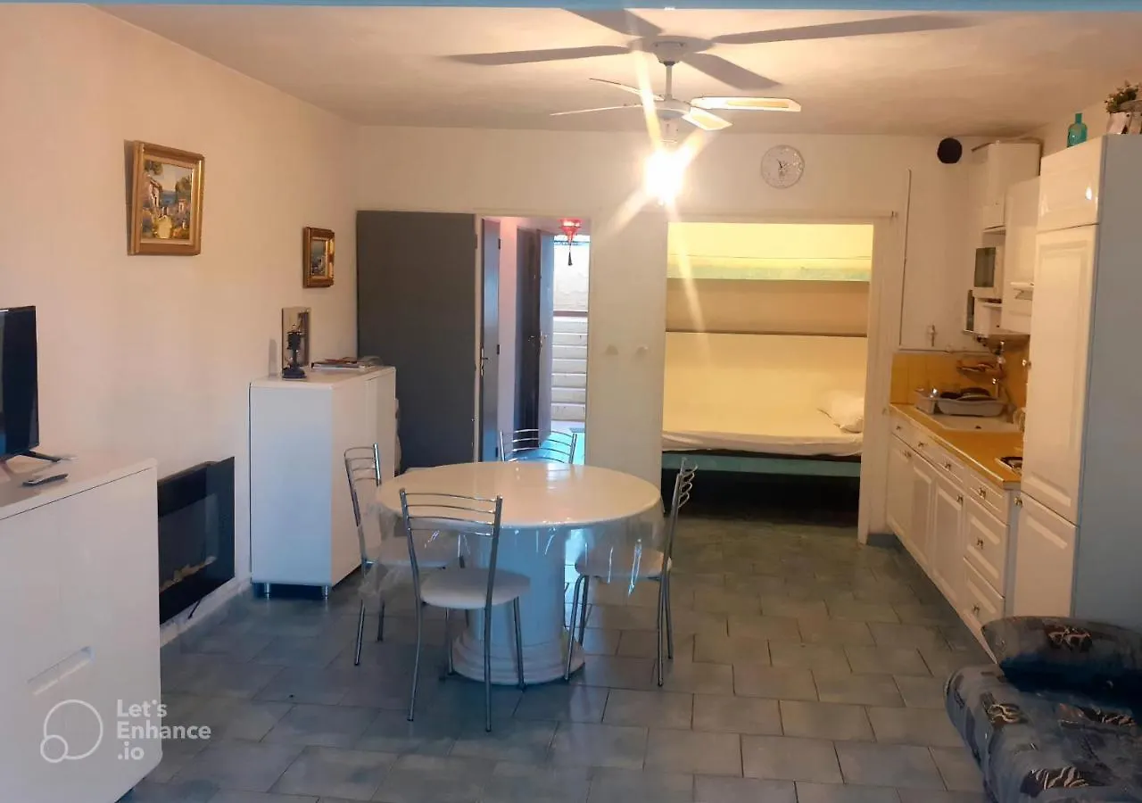 T1 Avec Piscine A 300M Des Plages Pour 4 Personnes - Residence Saint Elme La Seyne-sur-Mer France